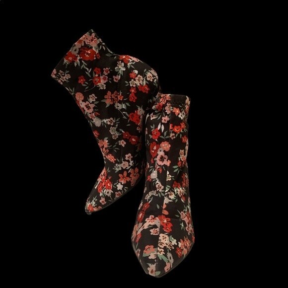 INC International Concept Floral ankle booties - Picture 2 of 6